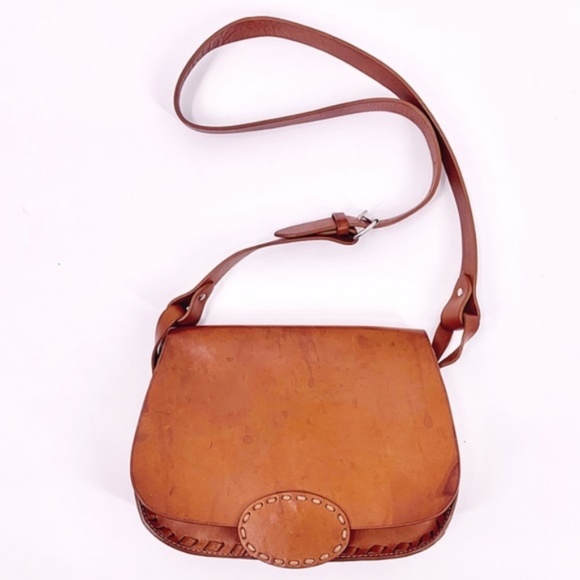 VTG Banana Republic Leather Tan Boho Crossbody Bag - Picture 1 of 4